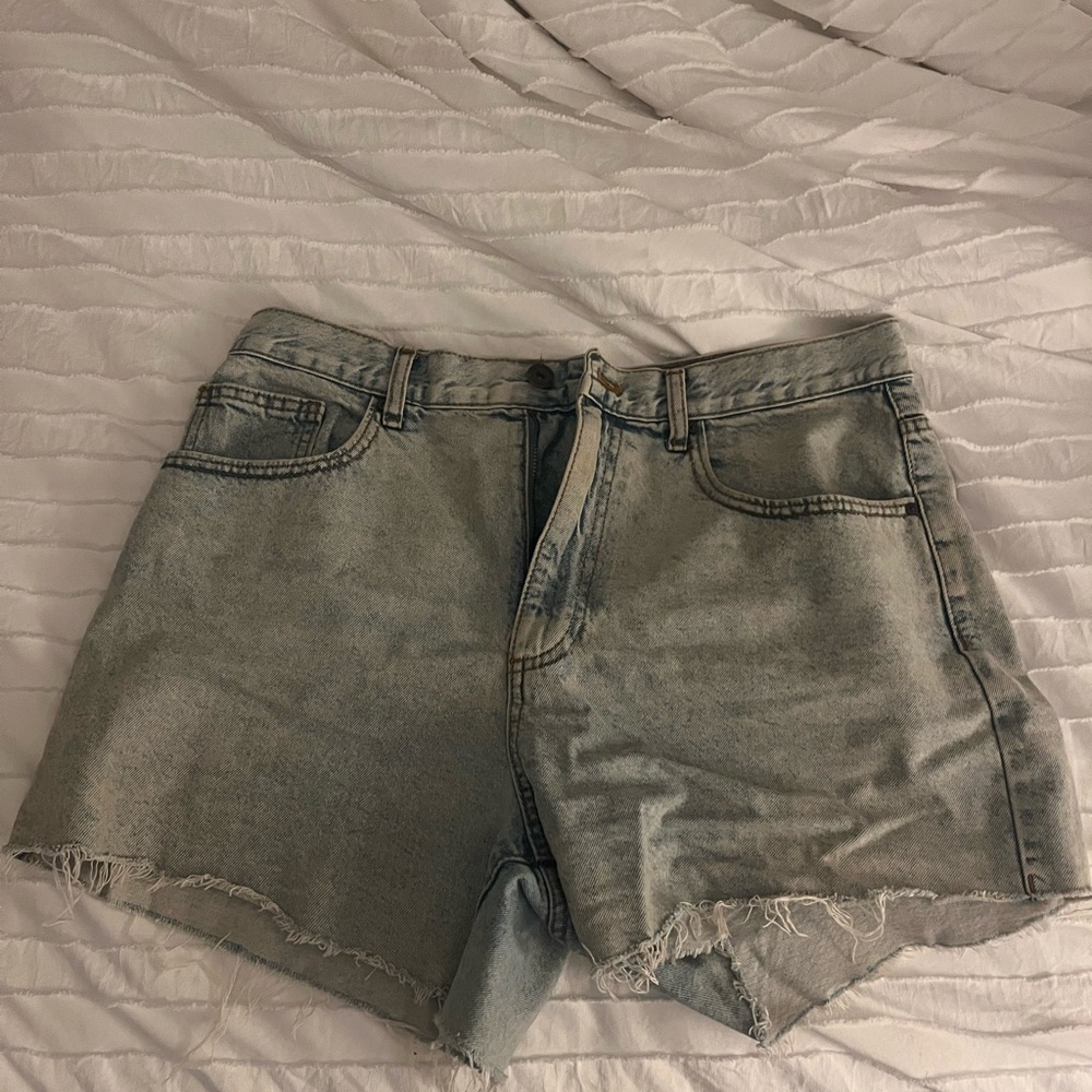 Denim Frayed Hem Women's Shorts